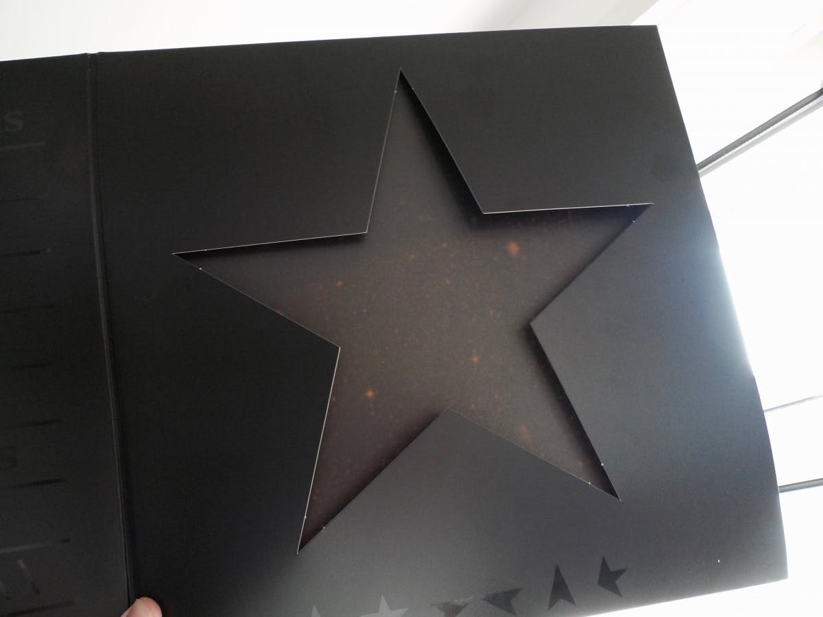 Design among the stars – in search of the secrets of the ★ sleeve