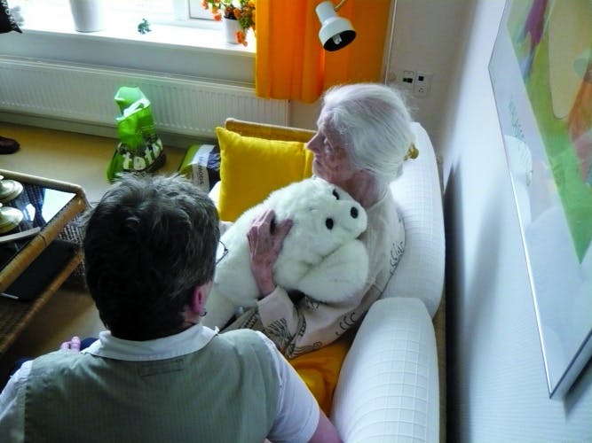 Japanese design idea, Paro the seal, meant to comfort the elderly