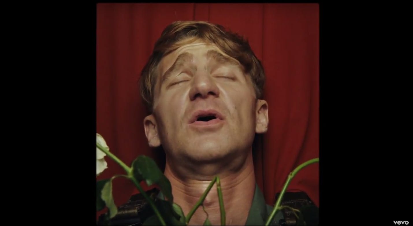 Dave Bayley is inside a human centrifuge in new Glass Animals video