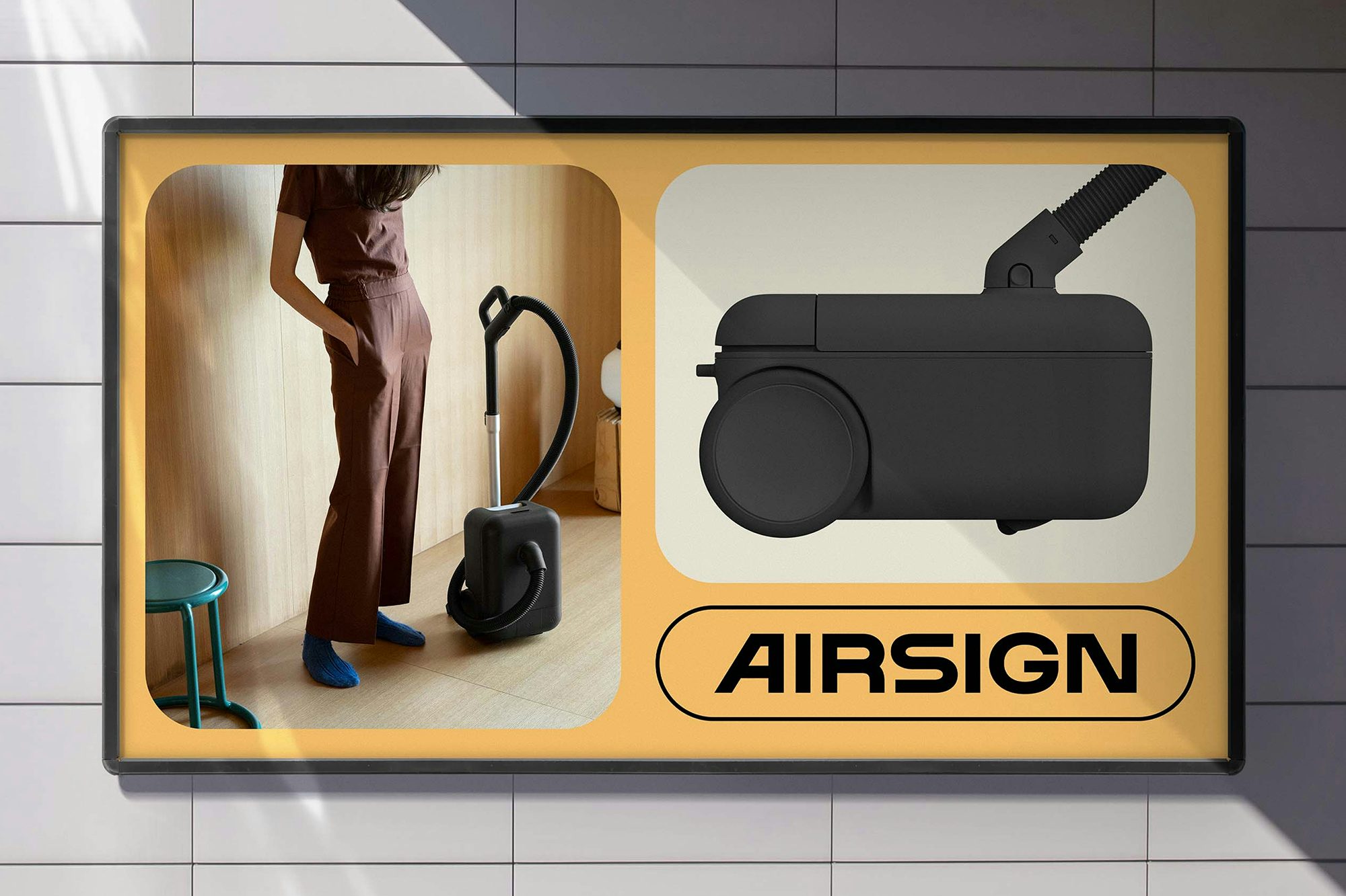 High Tide Airsign branding