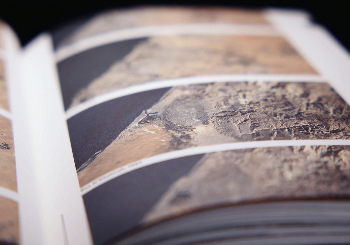 Pages showing photographs from 50U book