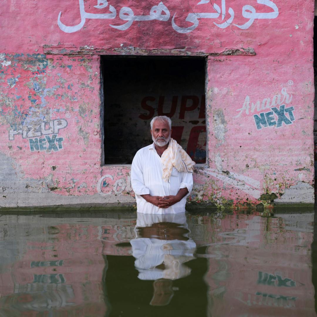 Muhammad Chuttal, Khaipur Nathan Shah, Sindh Province, Pakistan October 2022. From the series Drowning World © Gideon Mendel