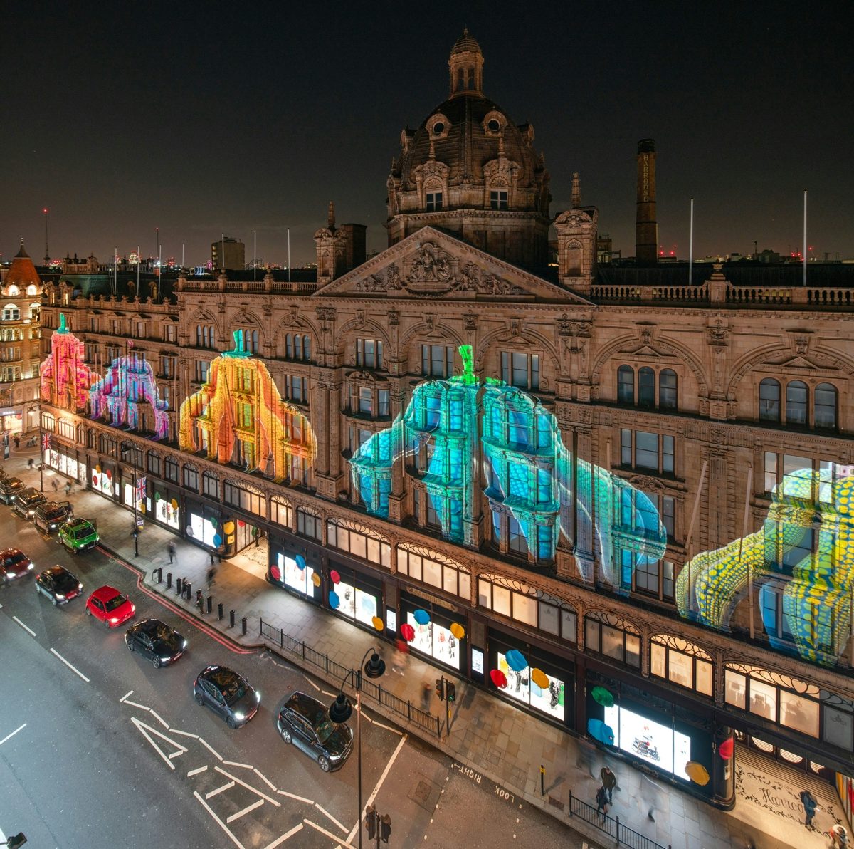Harrods covered with dots for latest Louis Vuitton x Kusama