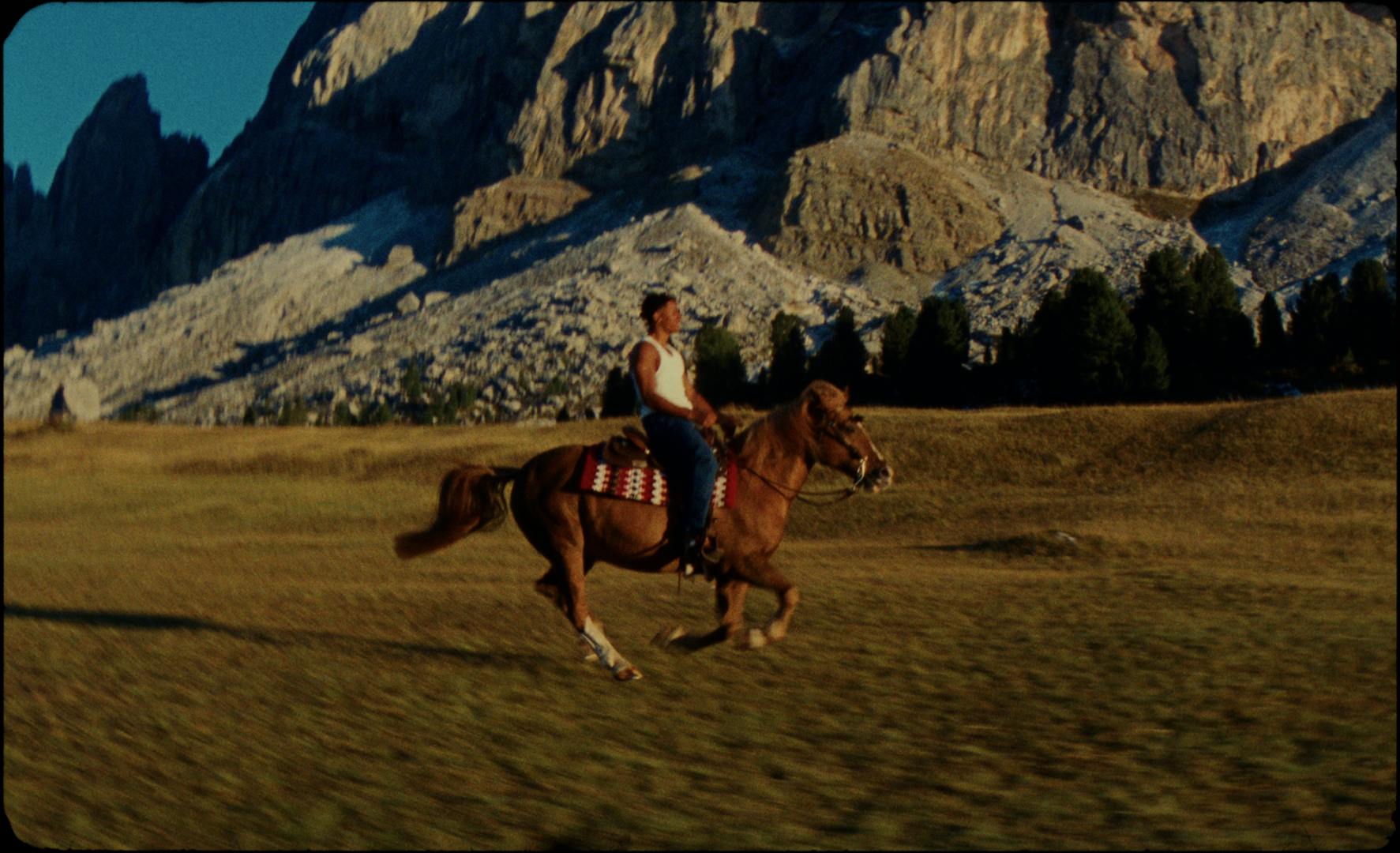 Horse riding, a video shot by Tom Emmerson