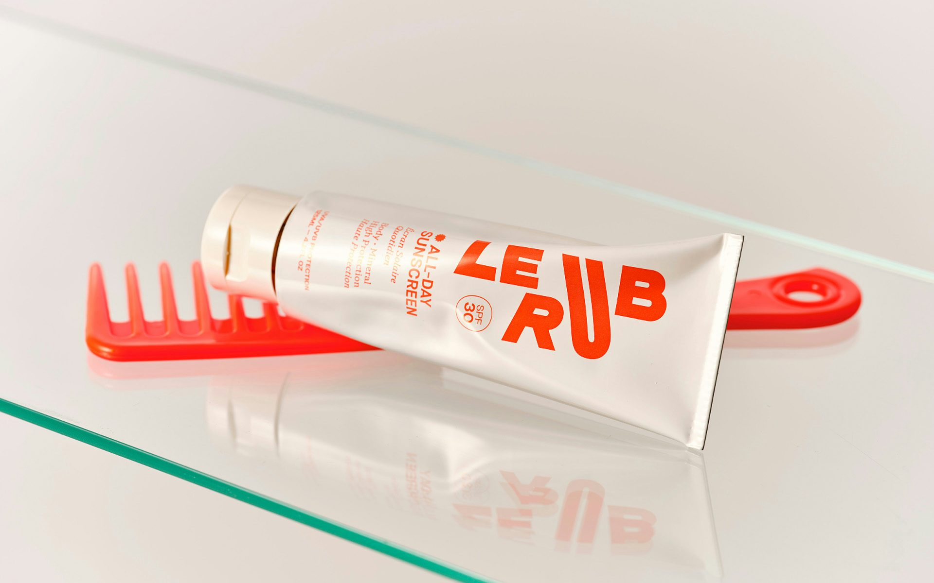Photo of a tube of Le Rub sunscreen
