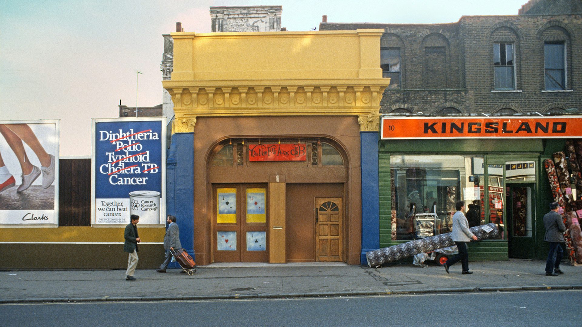 Yellow facade of a recording studio in the 1970s