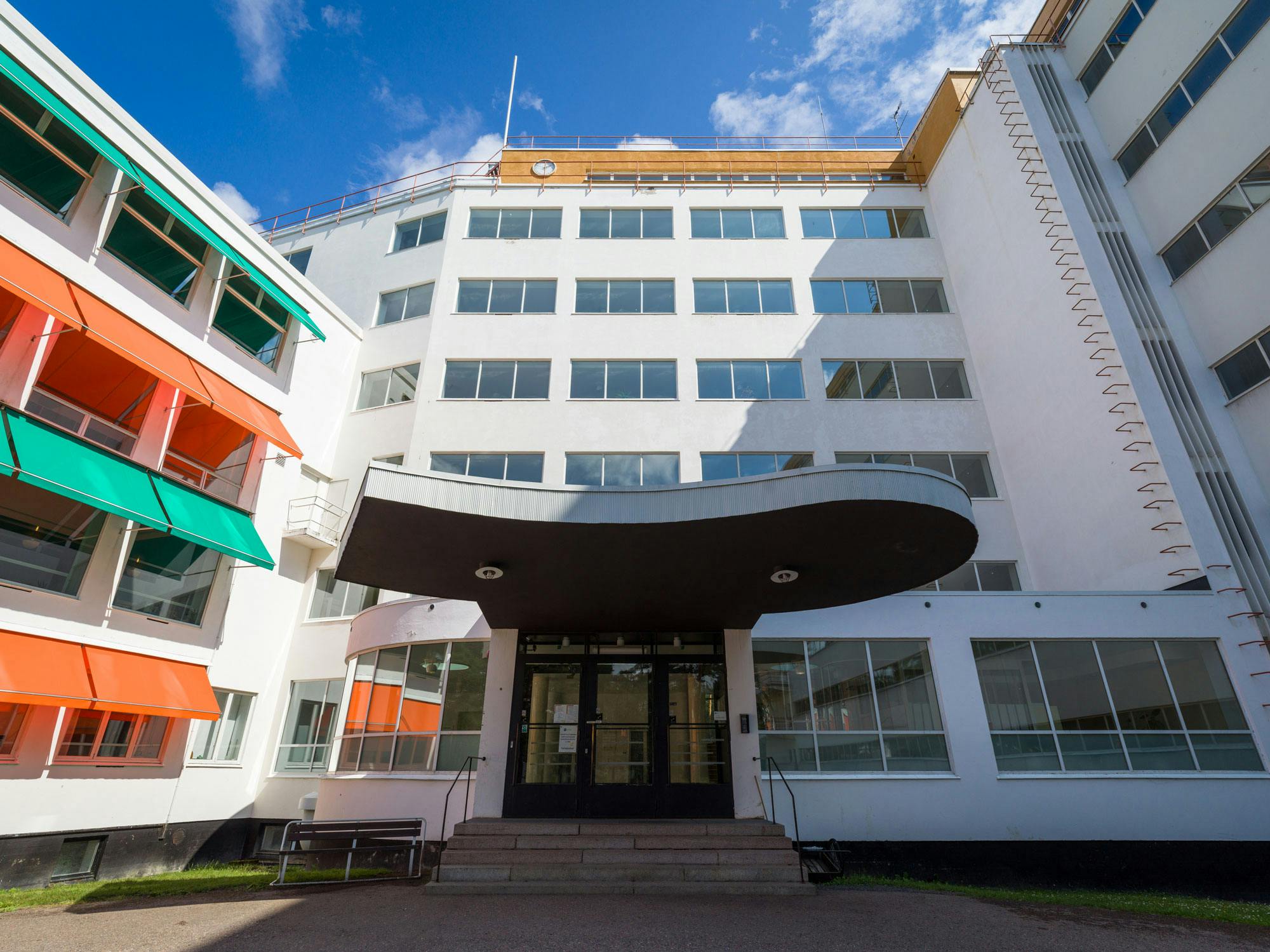 Designing for Wellbeing: Living With Buildings at Wellcome Collection