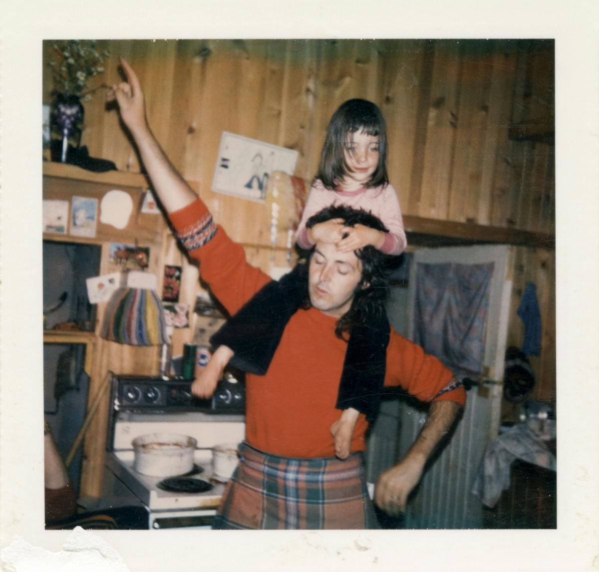 The unseen family polaroids of Linda McCartney