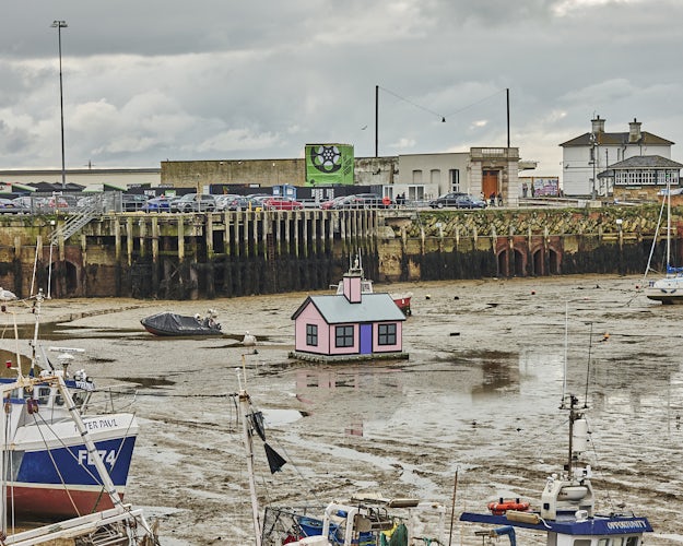 Richard Woods, Holiday Home, commissioned by Creative Folkestone for Folkestone Triennial 2017. Image by Matt Rowe.