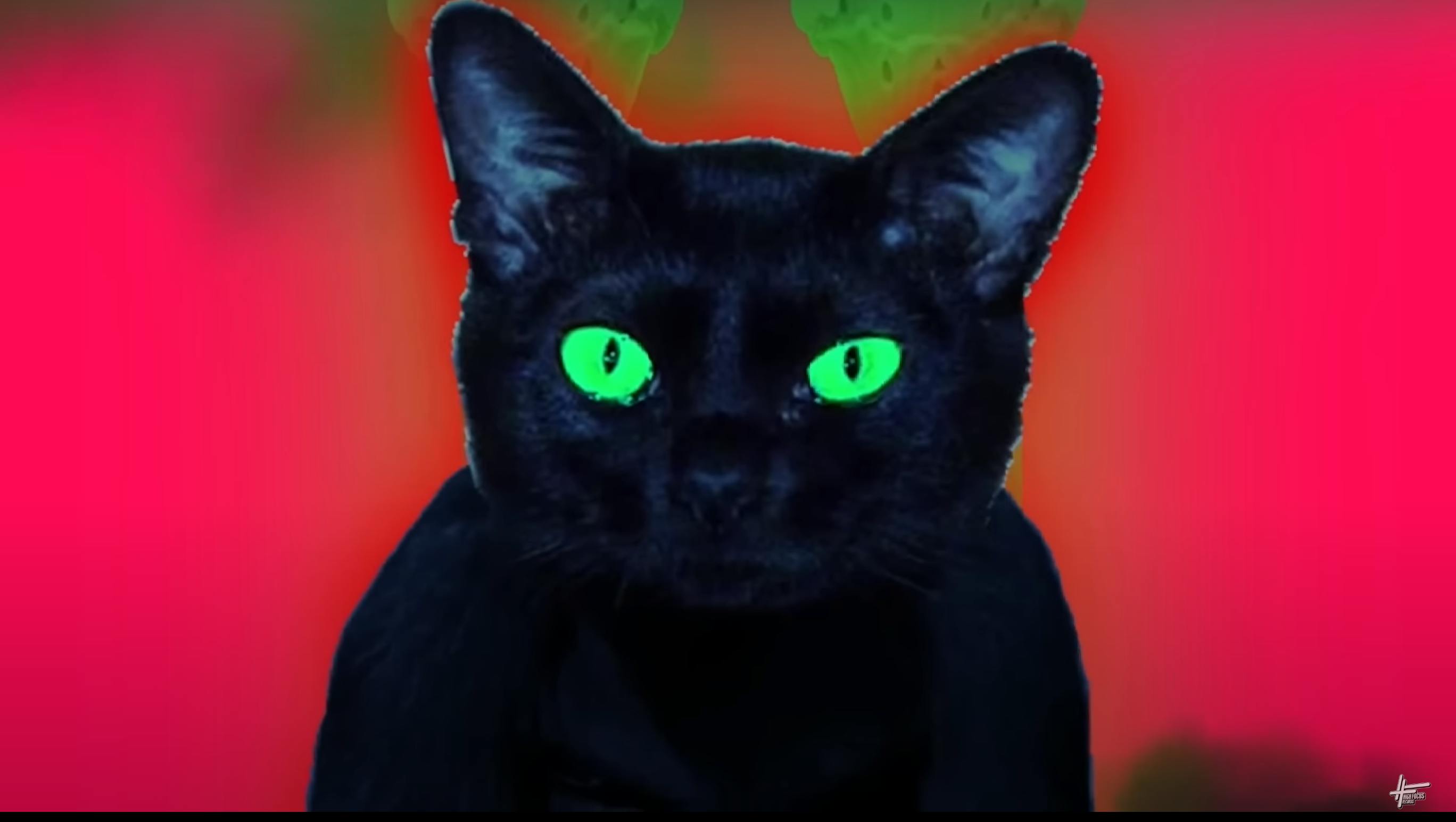 Onoe Caponoe, Red Planet; Director: Mikey Bharj (still)