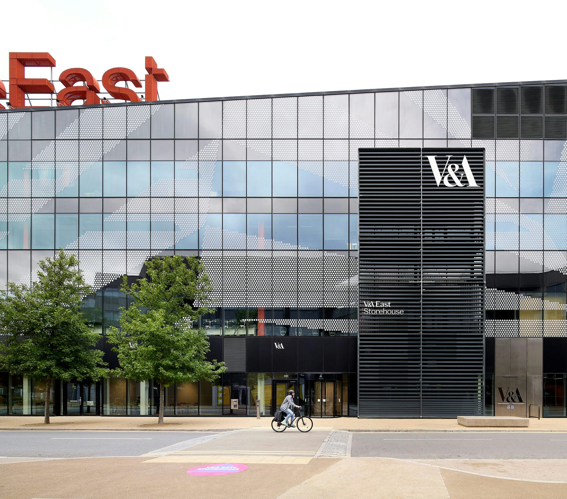 Exterior of the minimal glass-fronted V&A East Storehouse
