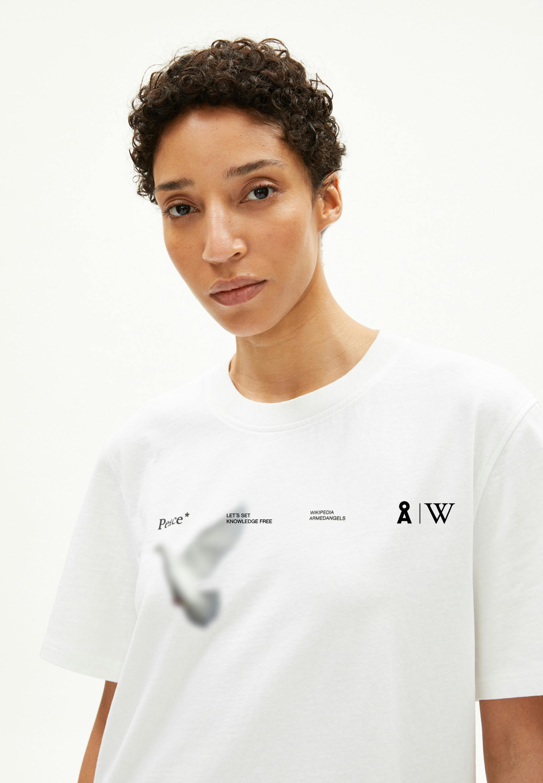 Wikipedia capsule collection celebrates open access