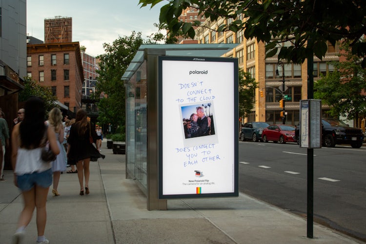 Polaroid flip camera