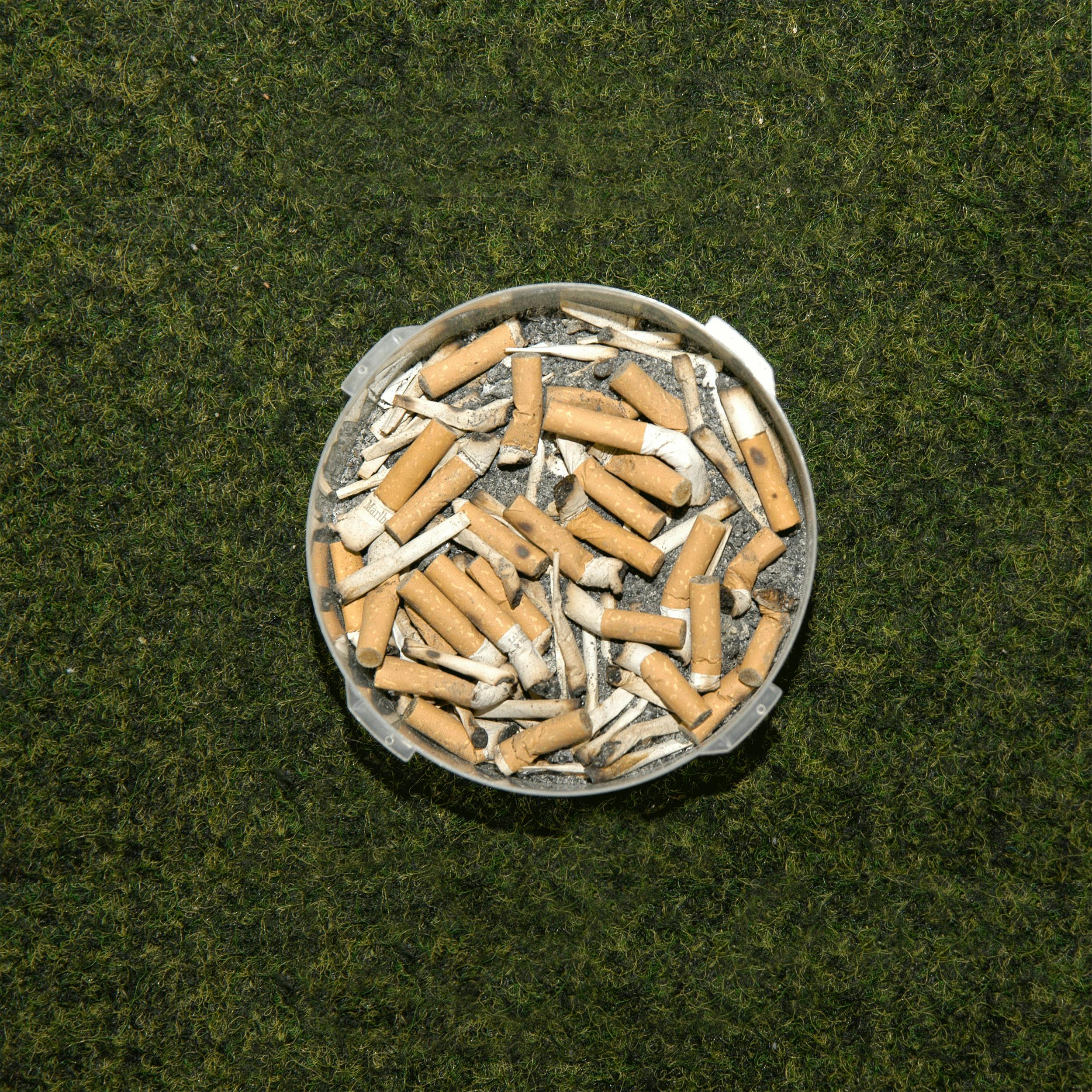 how many cigarettes per day How many cigarettes do you smoke per day?